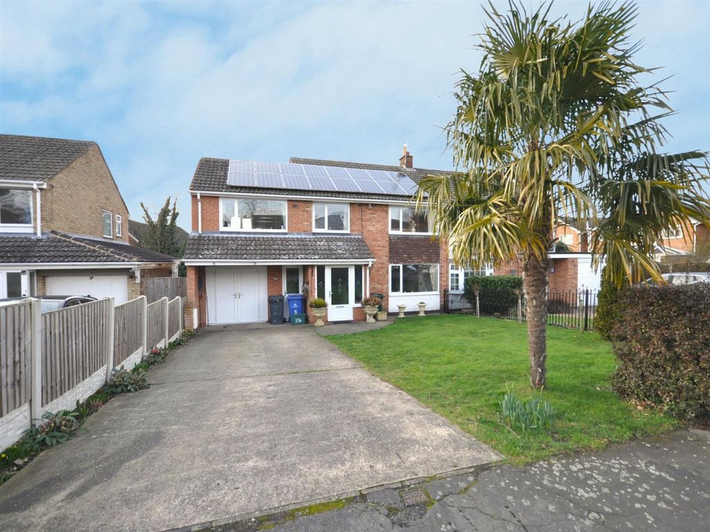 Property photo 1 of 20 Blue Sky (29).Png