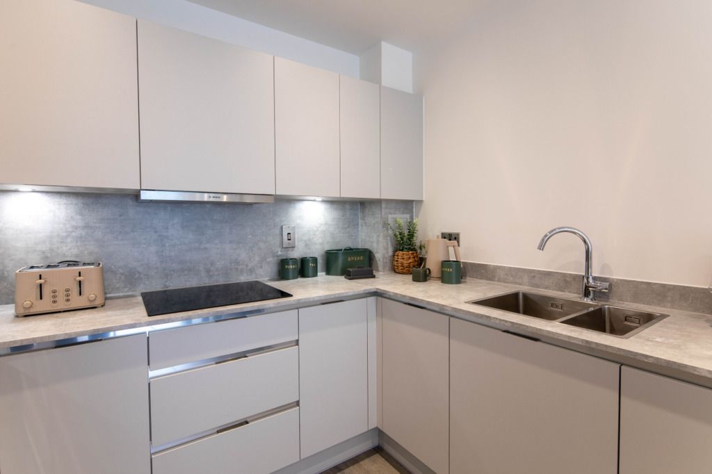Property photo 2 of 5 Kitchen 2 0