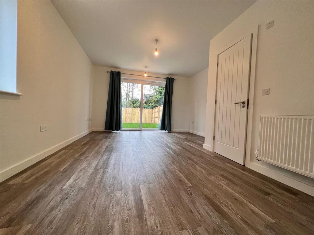 Property photo 3 of 10 23 Rosemary 5.Jpg