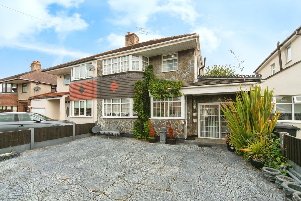 Property photo 1 of 17 Photo