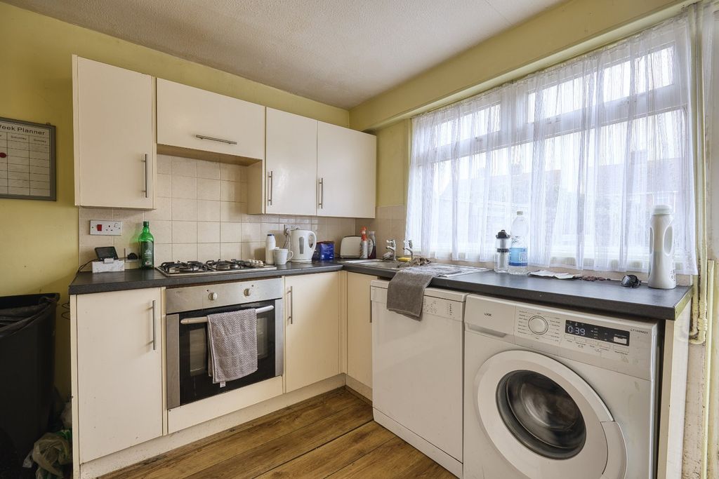 Property photo 2 of 11 Picture 2