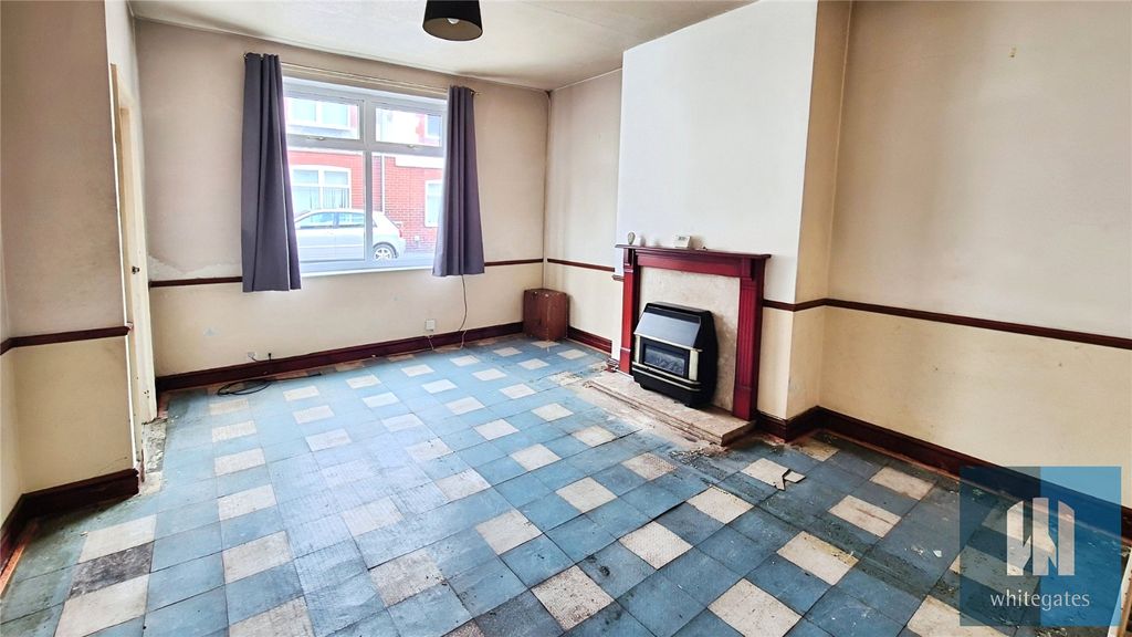 Property photo 2 of 15 Picture No. 08
