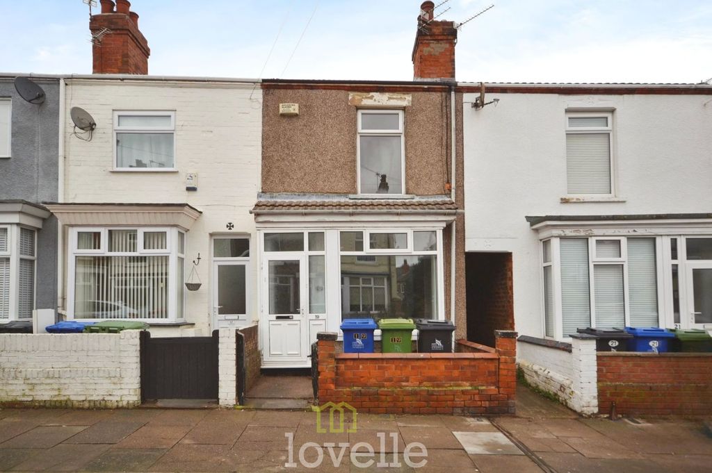 Property photo 1 of 11