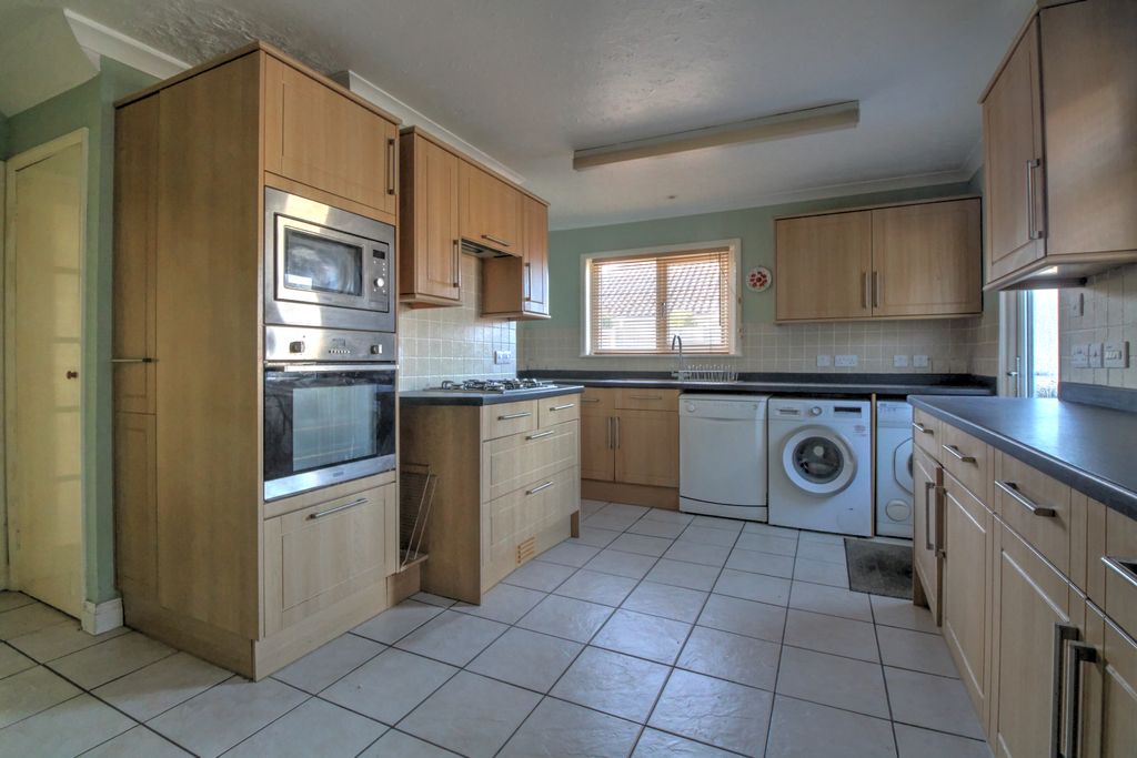 Property photo 2 of 17 Photo #2