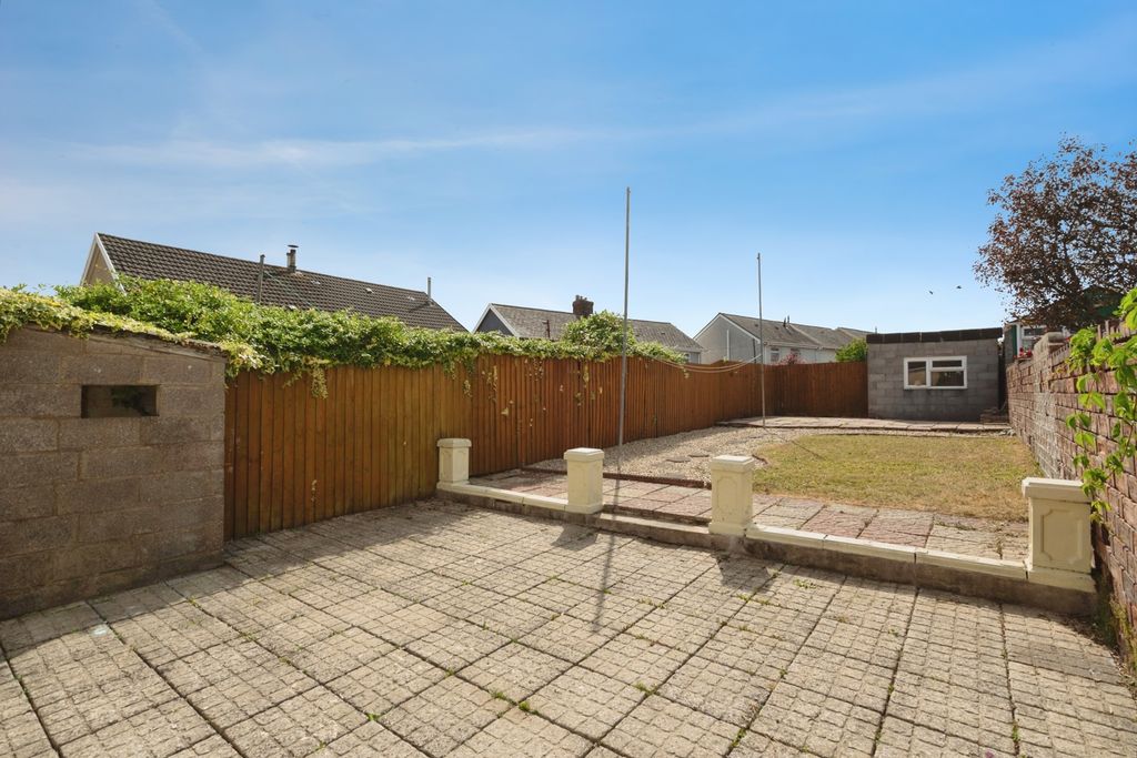 Property photo 2 of 18 Pbox-Img.Jpg