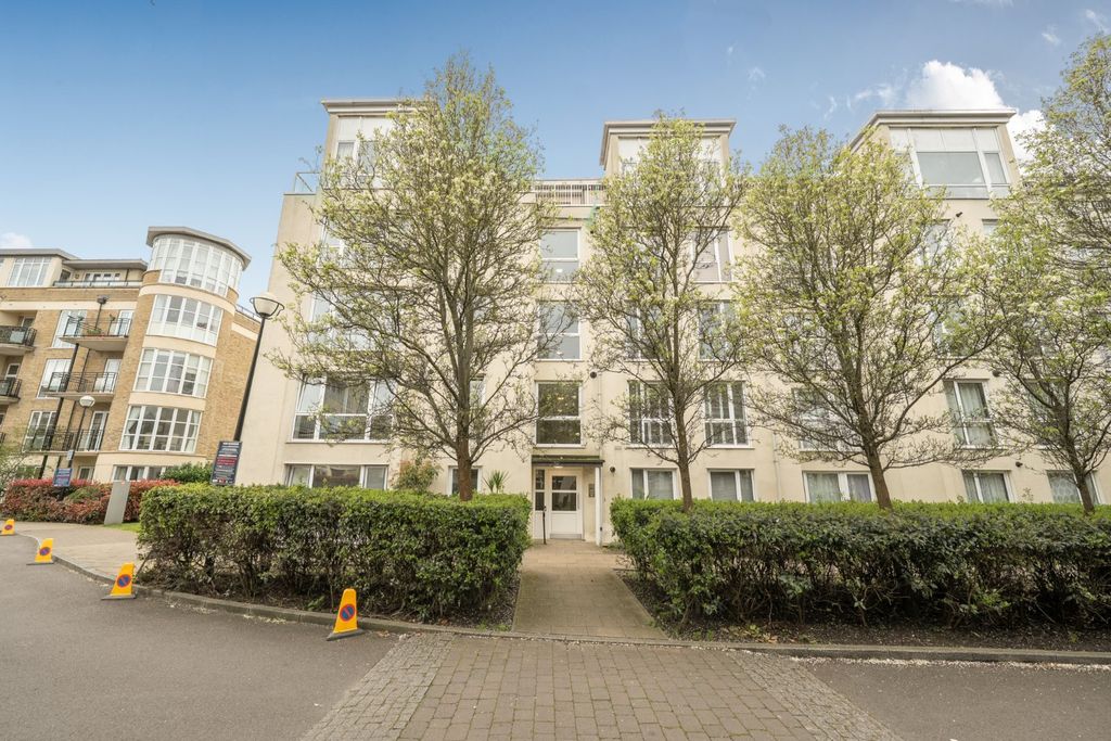 Property photo 2 of 10