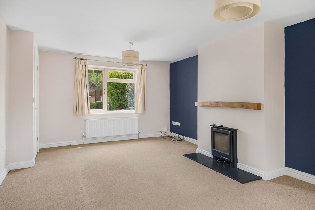 Property photo 3 of 18