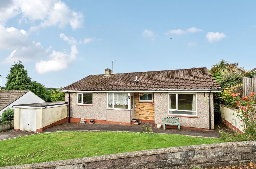 Property photo 1 of 14 1485407-6-6A42626...