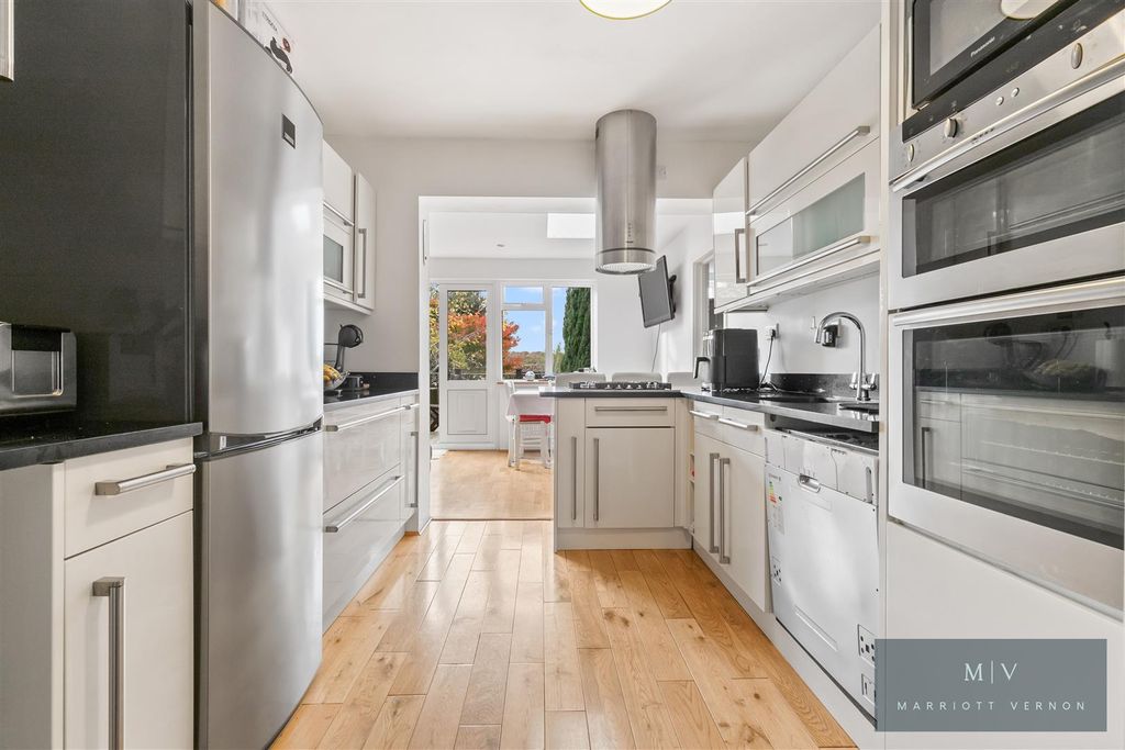 Property photo 3 of 17 The Gallop 10 MV-13.Jpg