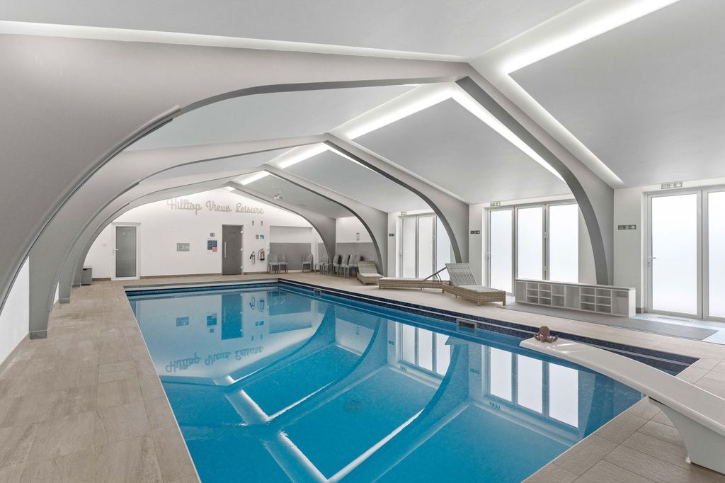 Property photo 2 of 69