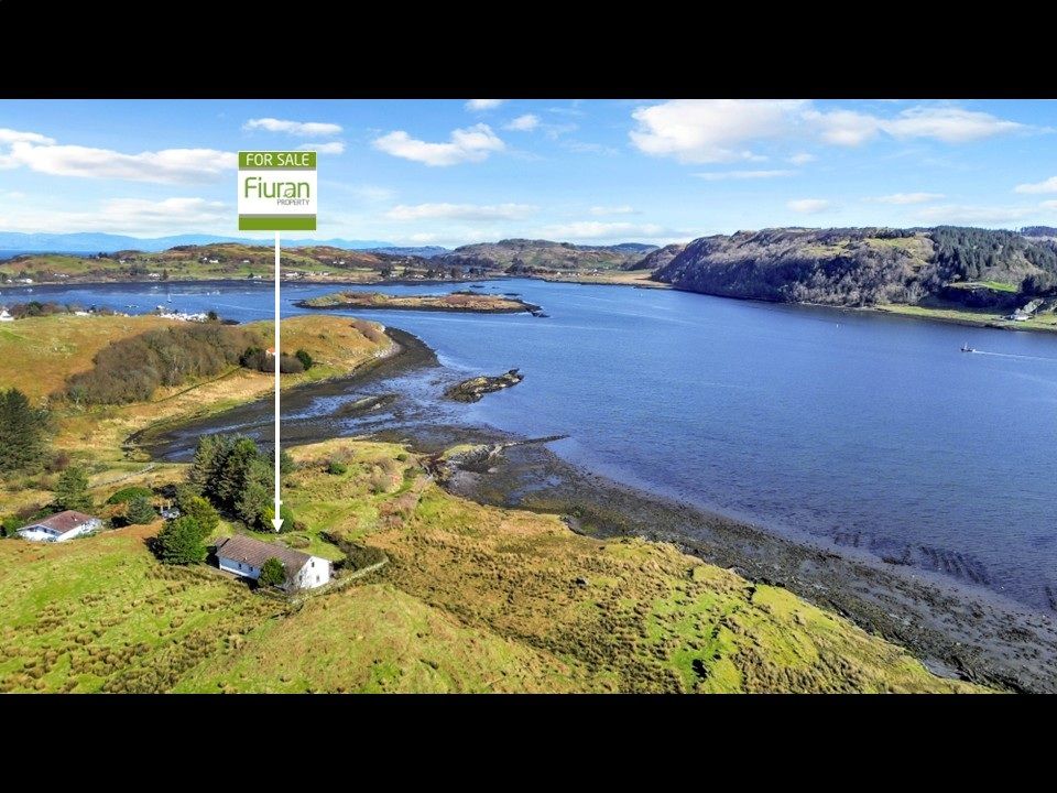 Property photo 2 of 35