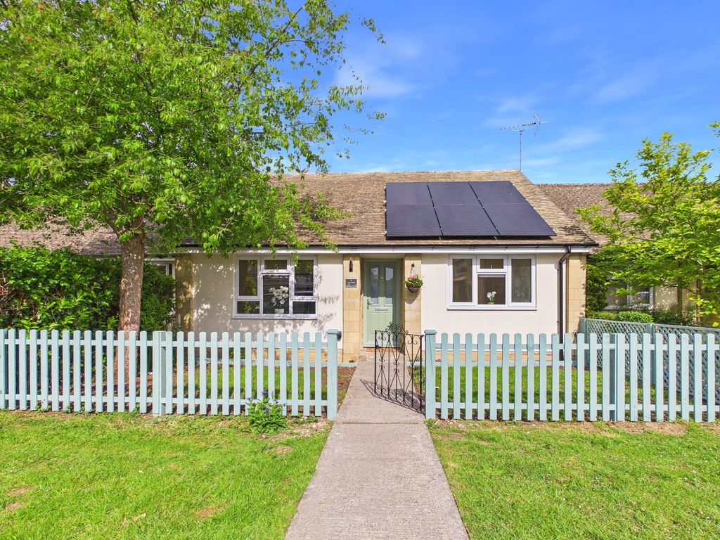 Property photo 1 of 11 Cam01338G0-Pr0178-Still013