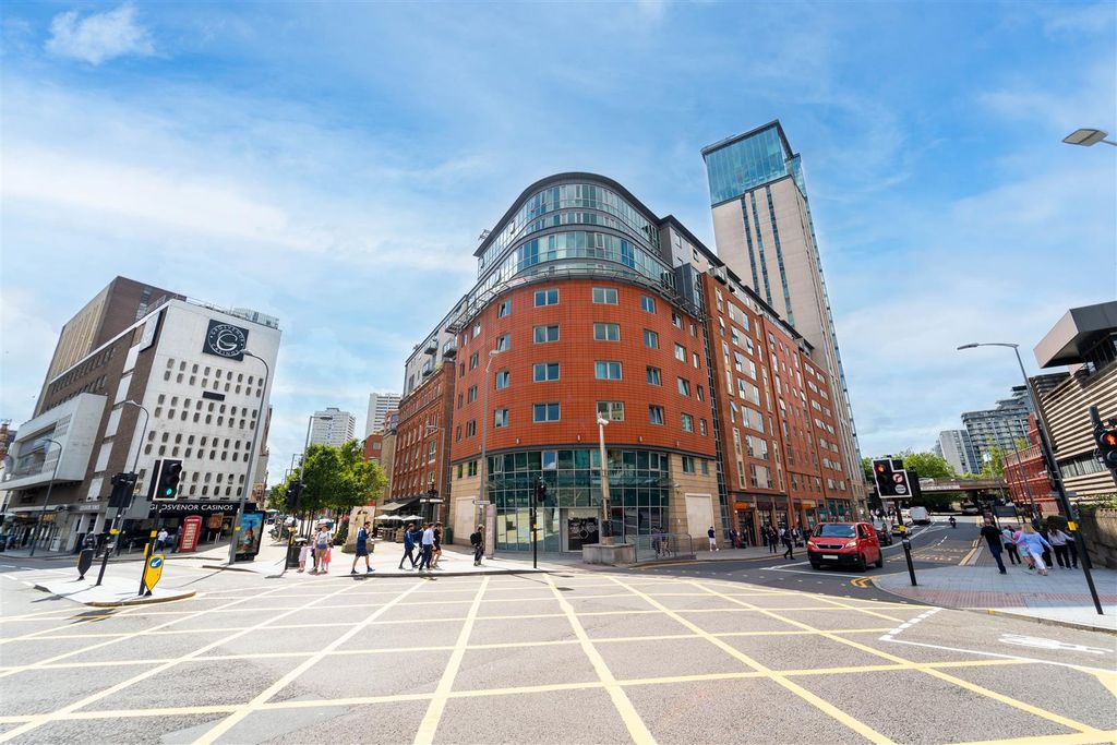Property photo 1 of 16 Fas09152-Edit.Jpg