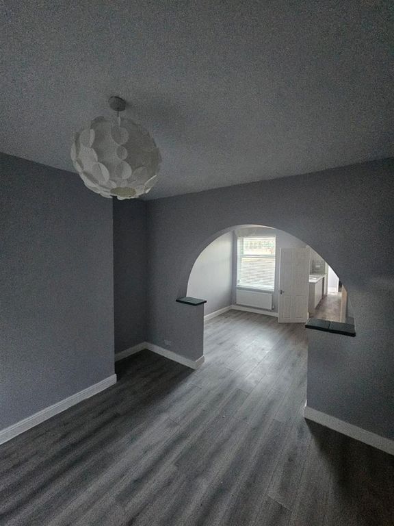 Property photo 2 of 12 Zzzzz.Jpg