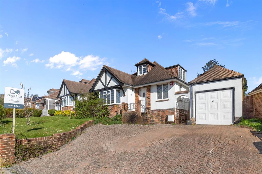 Property photo 1 of 11 Benett Drive-15.Jpg