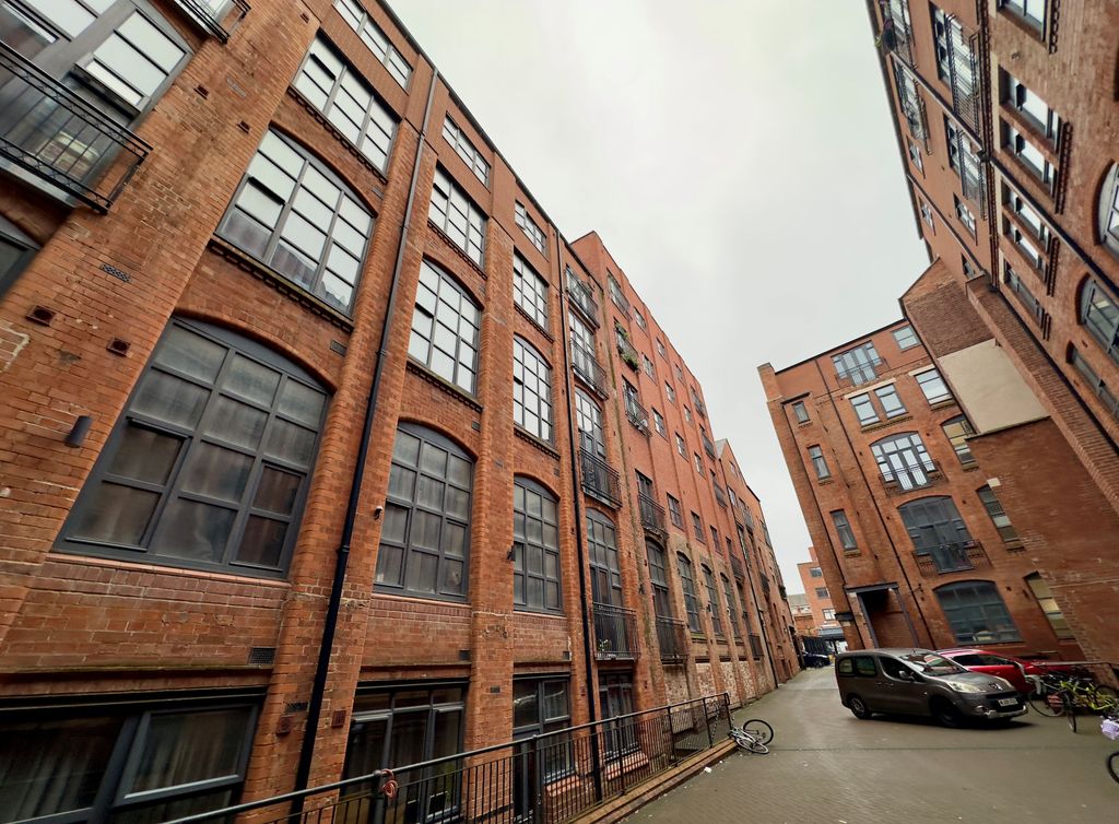 Property photo 1 of 4