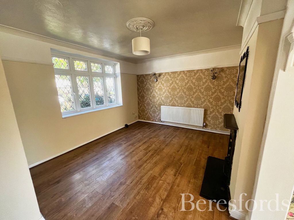 Property photo 3 of 27 Picture No. 71