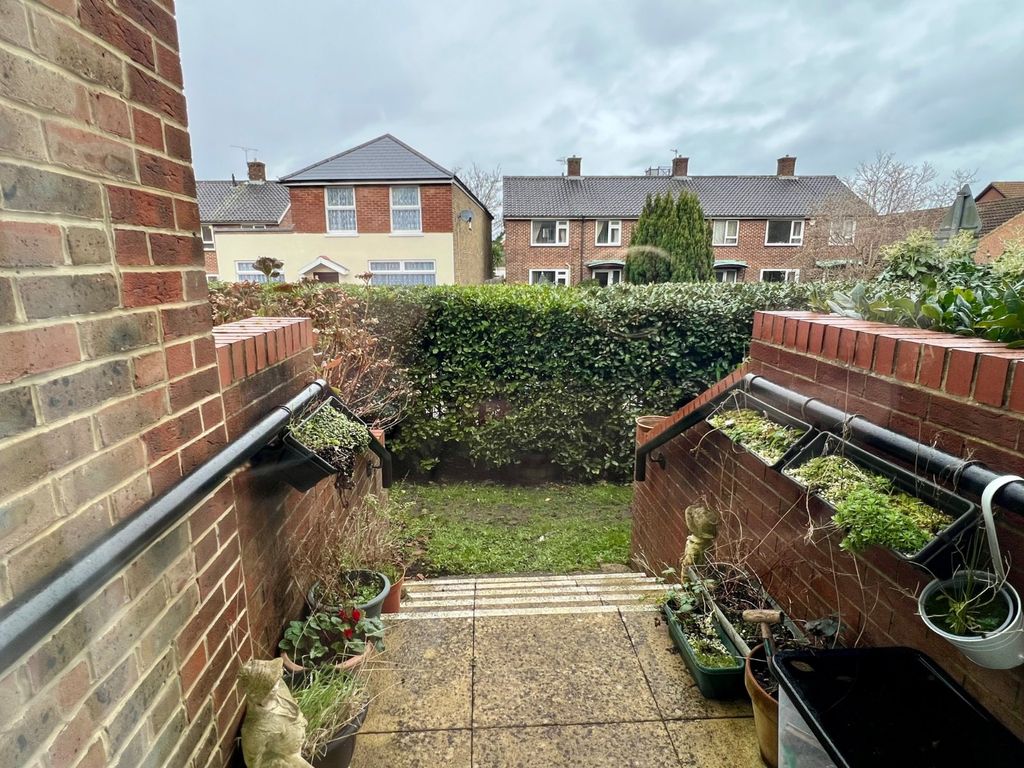 Property photo 3 of 11 Picture No. 06
