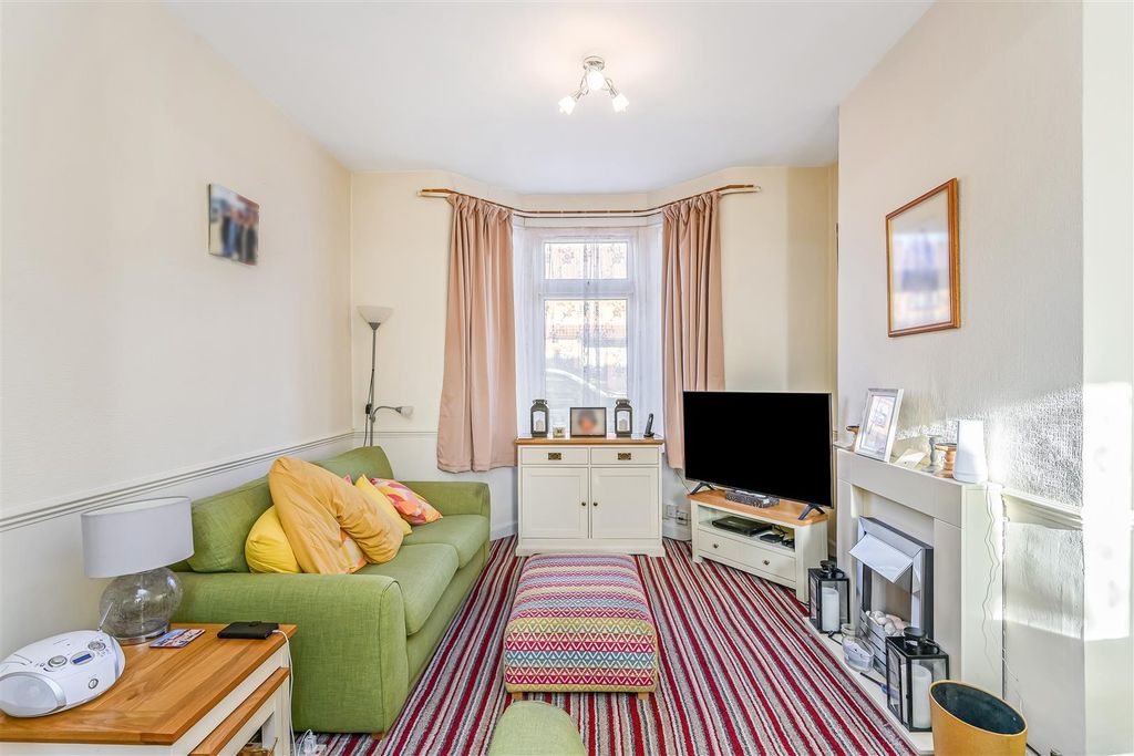 Property photo 3 of 21 3