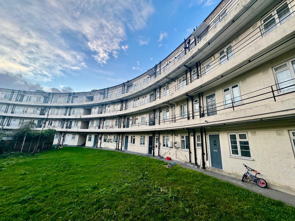 Property photo 2 of 2