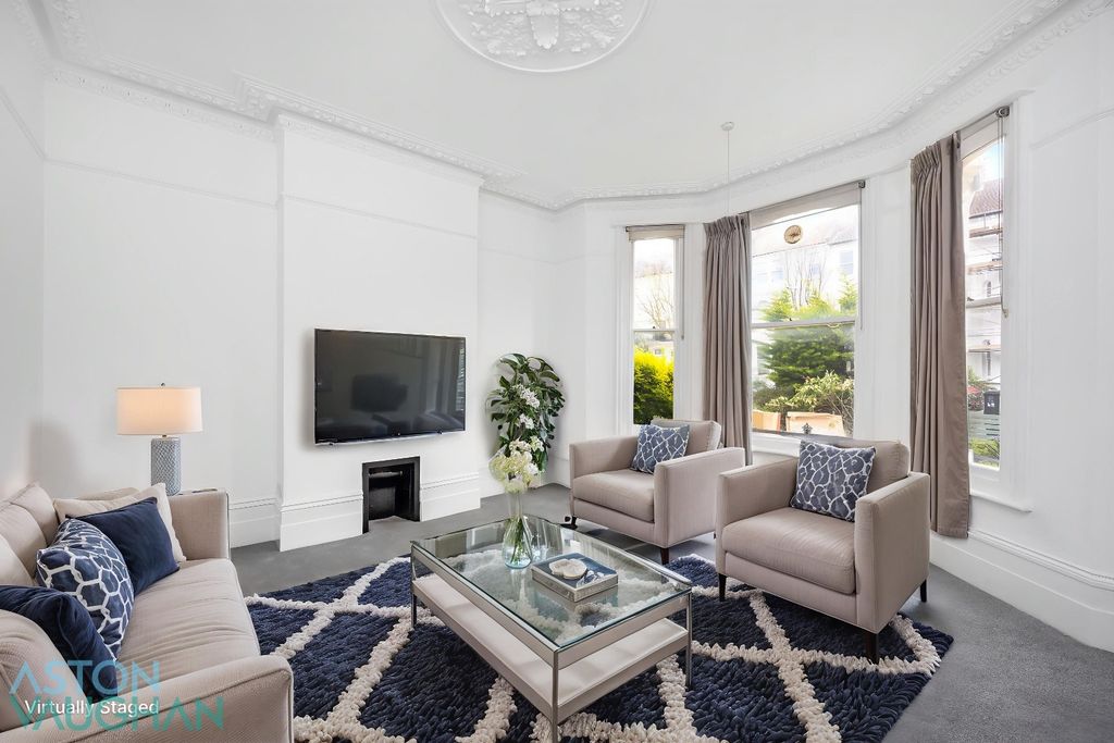 Property photo 2 of 7 4541792