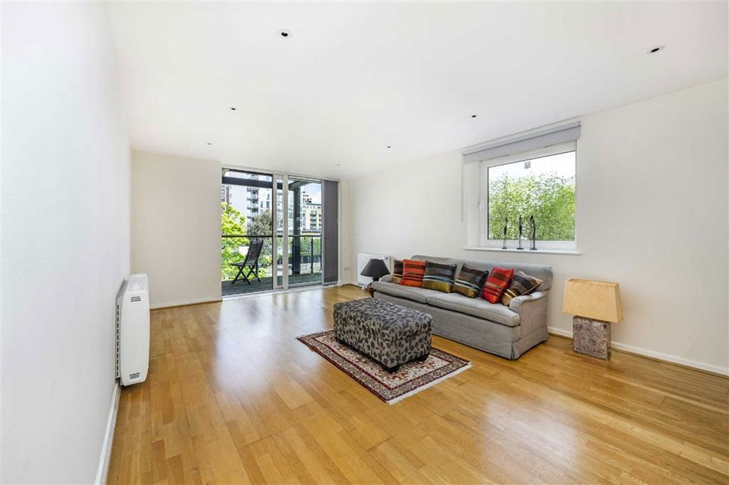 Property photo 2 of 7