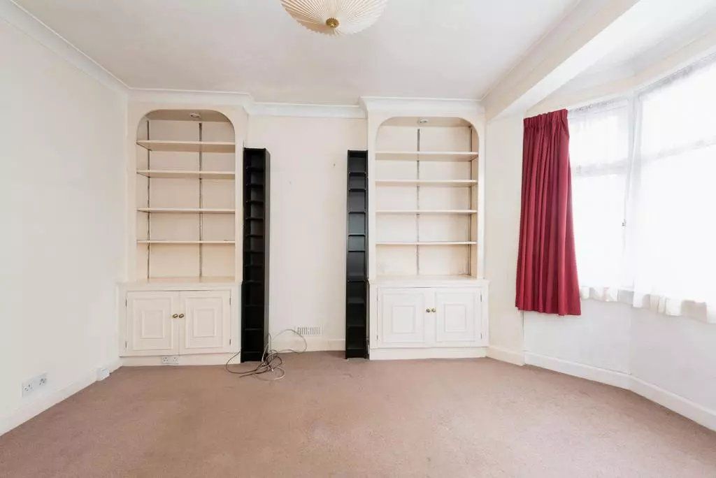 Property photo 2 of 13 Picture No. 03
