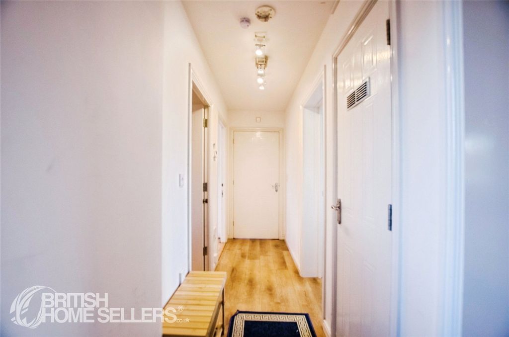 Property photo 2 of 14 Picture No. 03