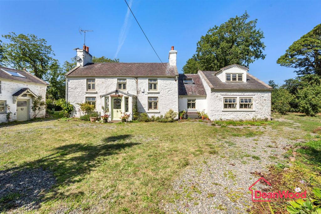 Property photo 1 of 44 Untitled-298.Jpg