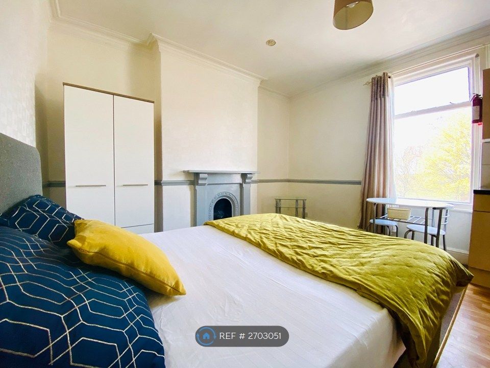 Property photo 2 of 4