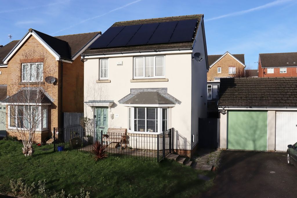 Property photo 1 of 15 Front Elevation