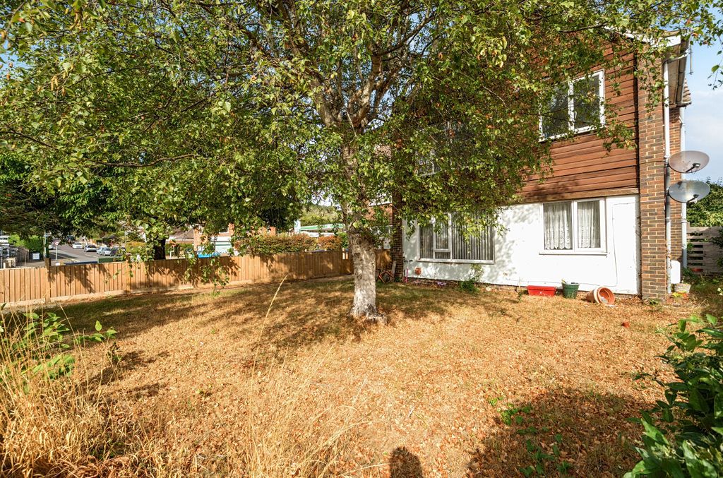 Property photo 2 of 19 1514120-2-6A9698B...