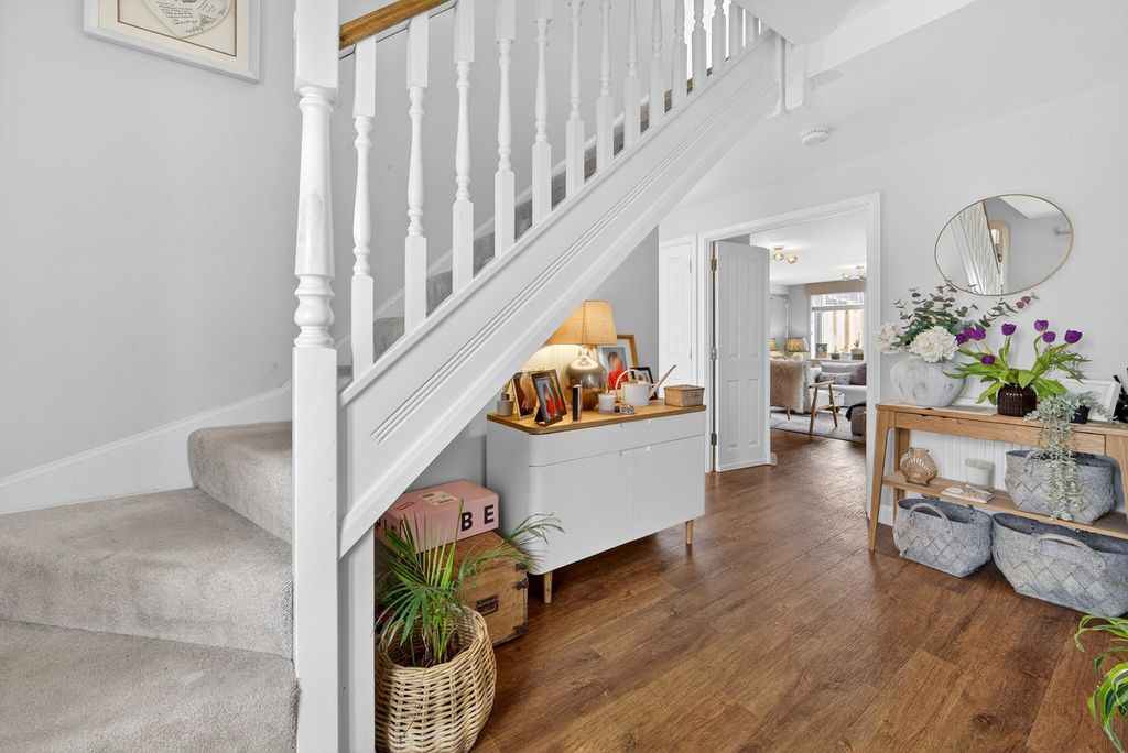 Additional image 9 of 6 bed detached house for saleChannel View, Ogmore-By-Sea CF32