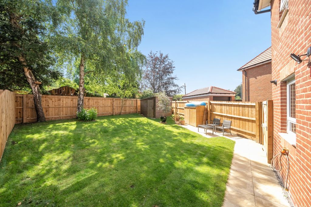 Property photo 2 of 19 1481567-4-6A3Aabc546842