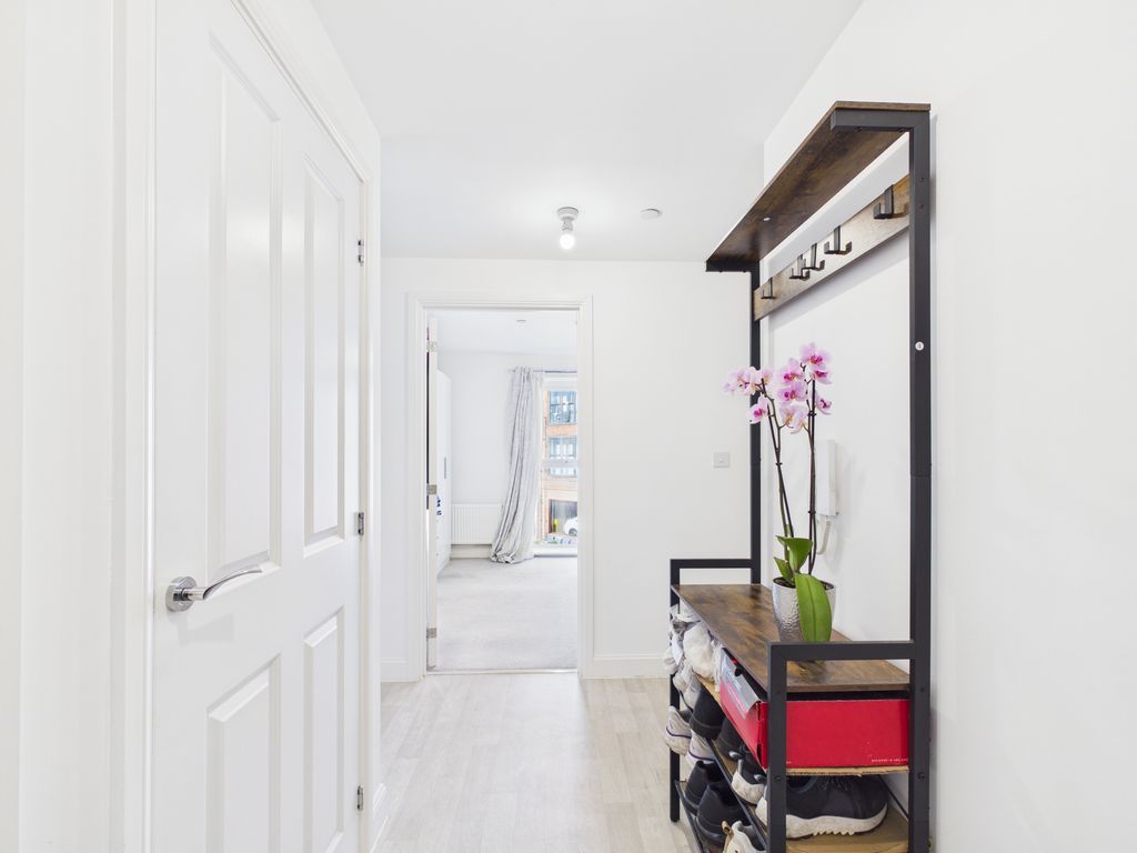 Property photo 2 of 26