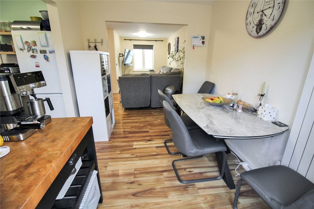 Property photo 3 of 12 Picture No. 07