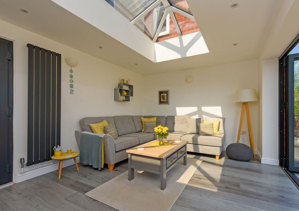 Property photo 3 of 33 Orangery