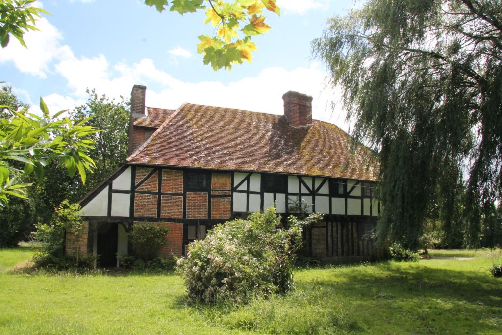 Property photo 1 of 20