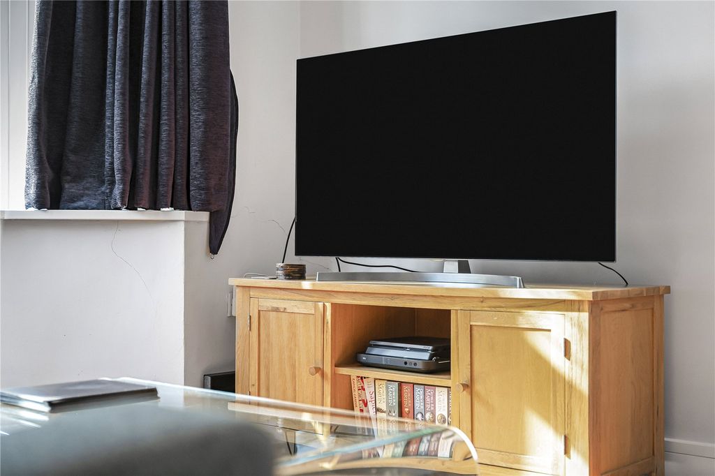 Property photo 3 of 14 Picture No. 01