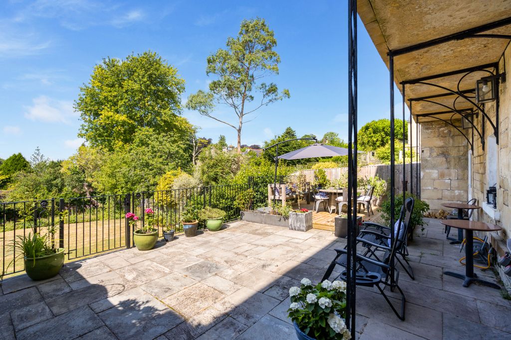 Property photo 2 of 15 Private Terrace