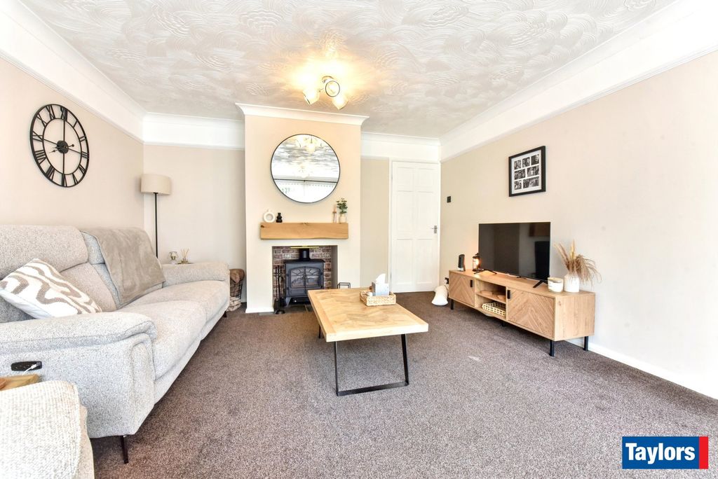 Property photo 3 of 22