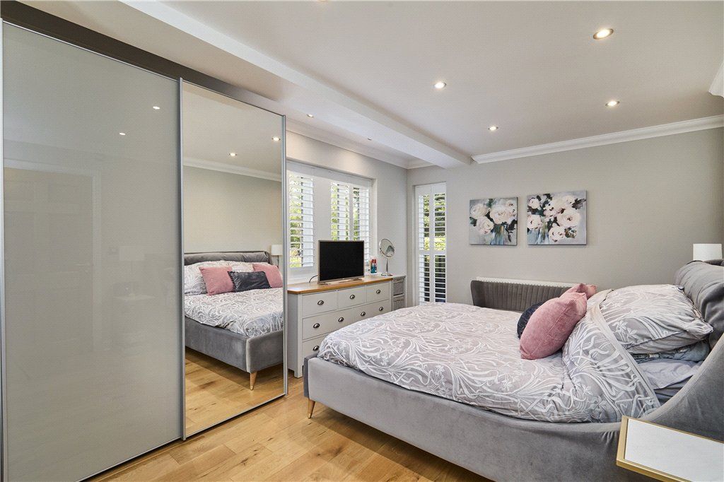 Additional image 9 of 2 bed flat for saleMiddleton Avenue, Ilkley, West Yorkshire LS29