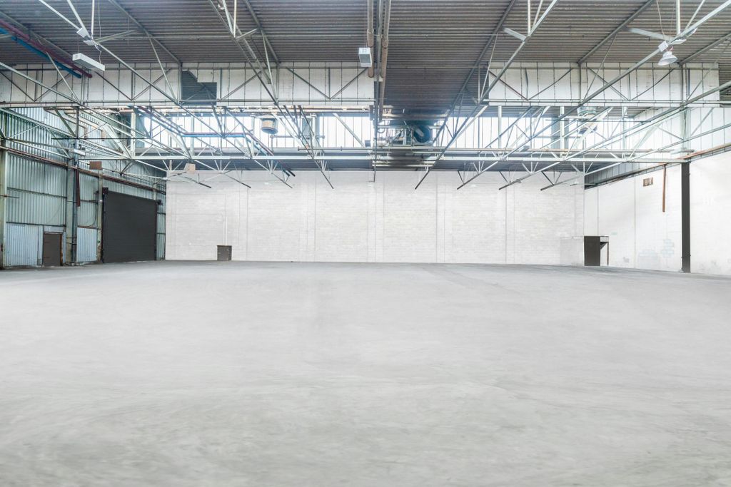 Property photo 2 of 3 3Ed9Fec1A93941A48Fcf8A1d27Cdf9E3.Jpg