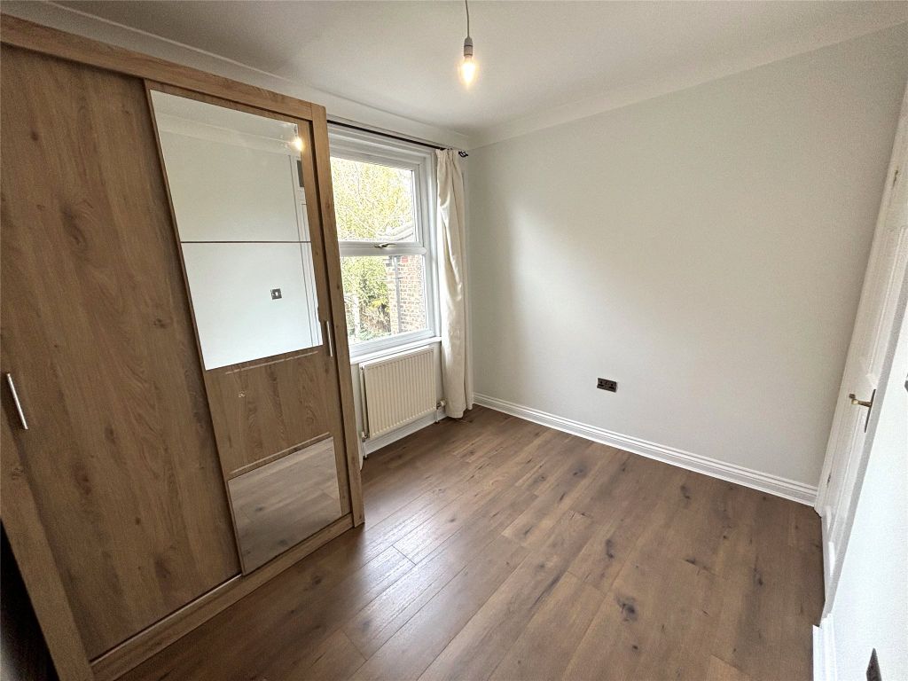 Property photo 2 of 20 Picture No. 21