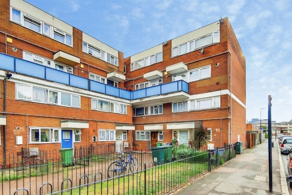 Property photo 1 of 18 Pbox-Img.Jpg
