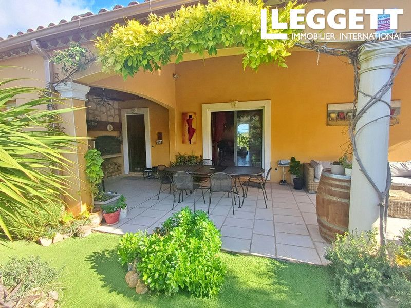 Property photo 2 of 10