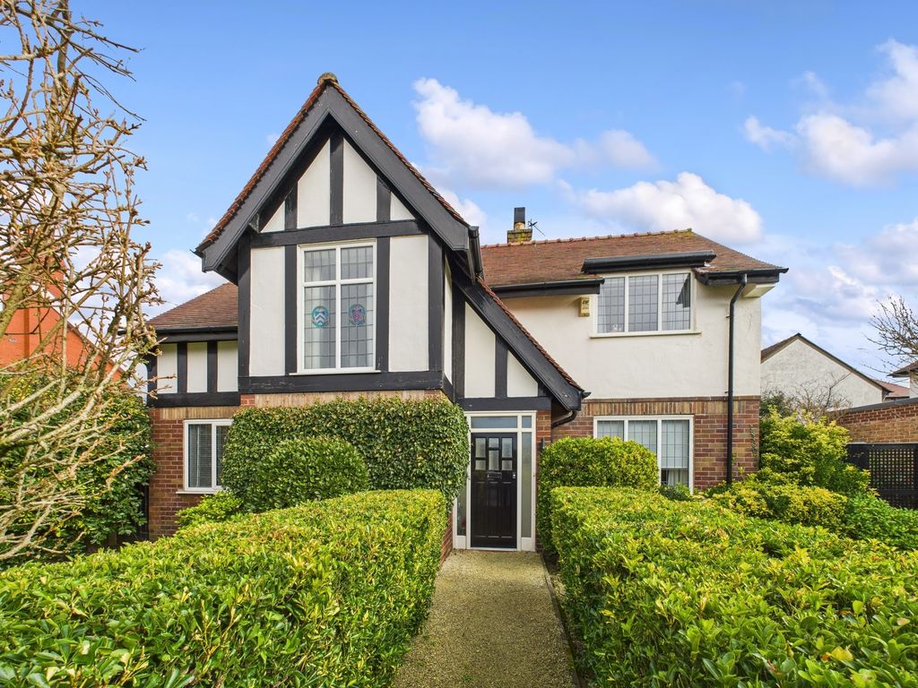 Property photo 1 of 34