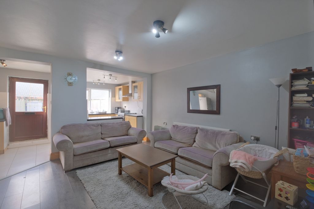 Property photo 2 of 11 Rear Reception Room