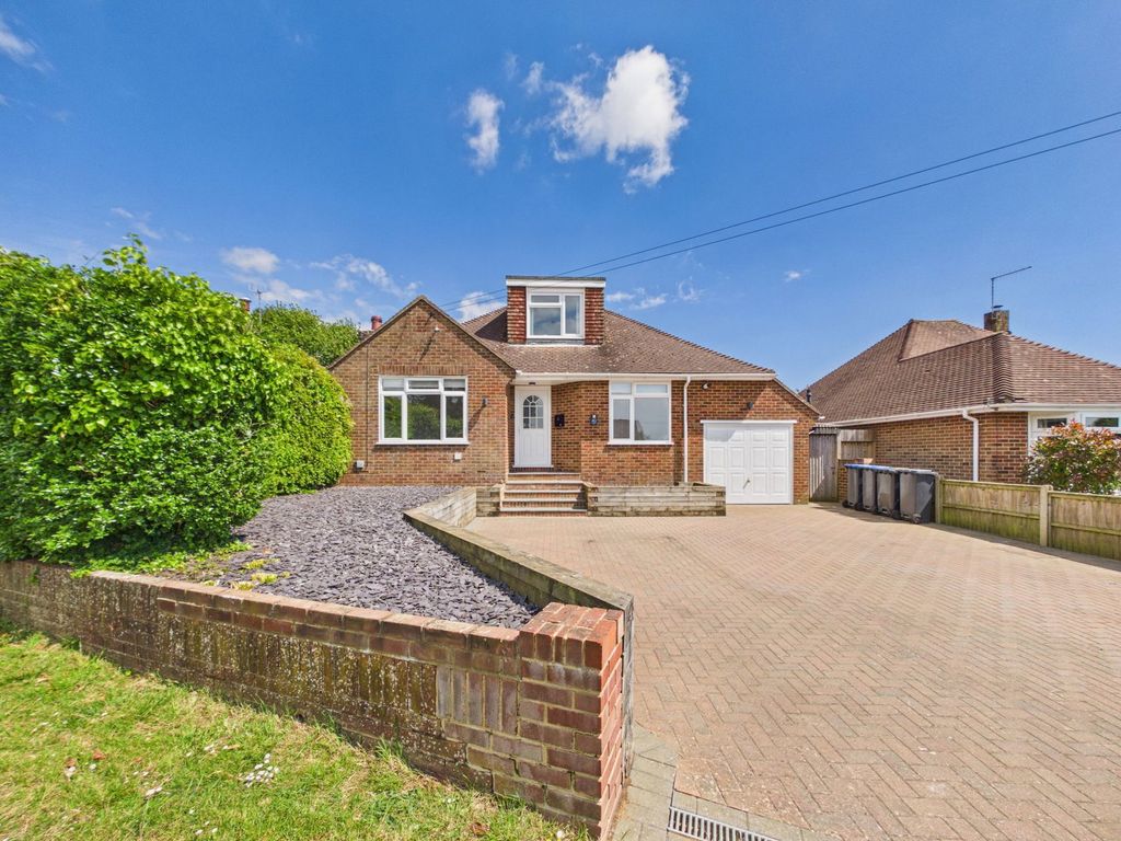 Property photo 1 of 26