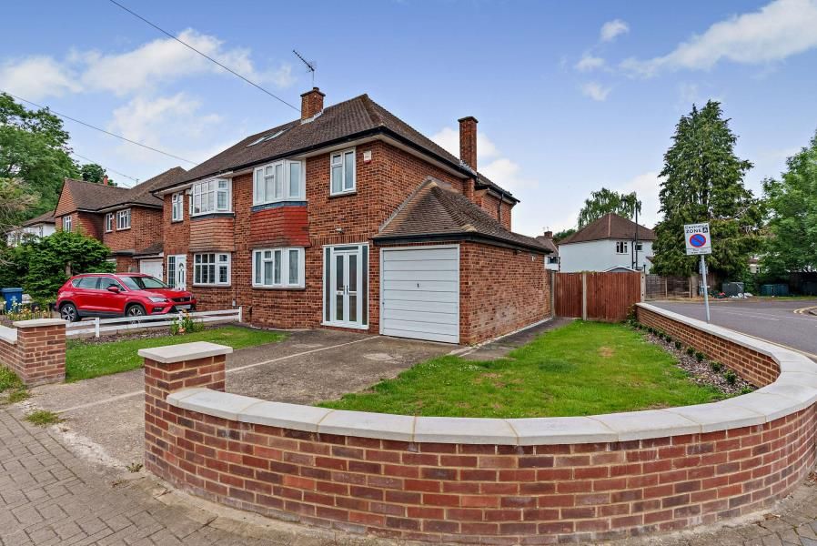 Property photo 1 of 12